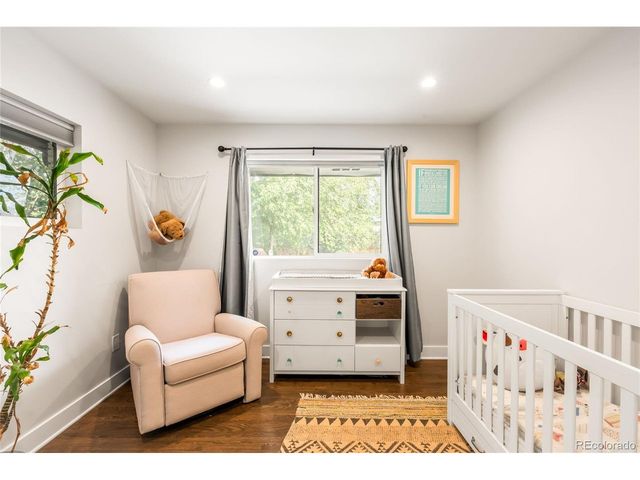 200 Locust St, Denver, CO 80220
