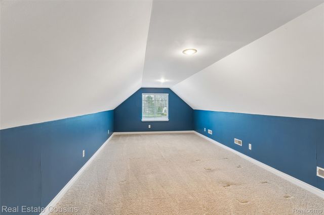 1520 Ne Eden Gardens Drive S, Fenton, MI 48430
