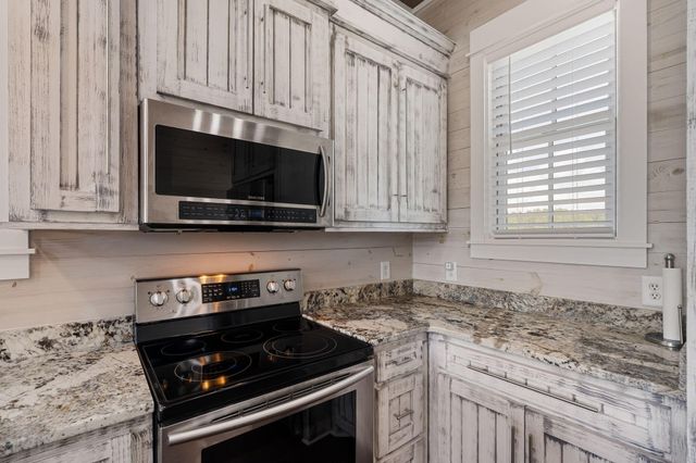 45 Pier Point, Lumberton, MS 39455