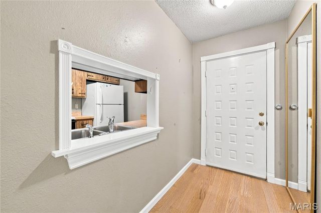 6803 Cottage Grove Lane F, Oakville, MO 63129