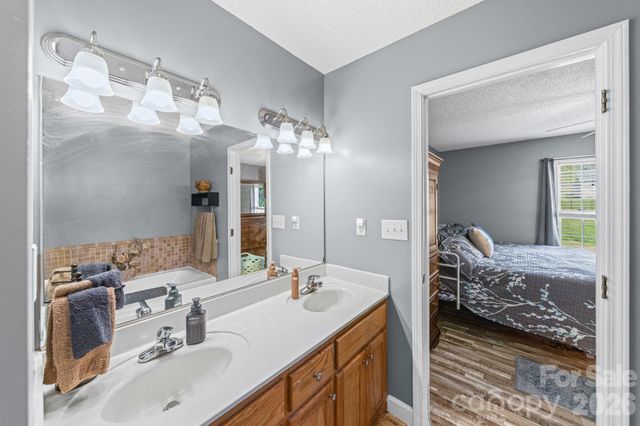 1024 Daniel Drive, Stanley, NC 28164