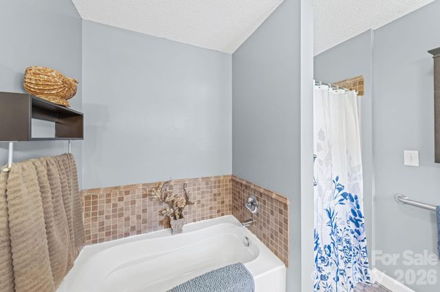 1024 Daniel Drive, Stanley, NC 28164