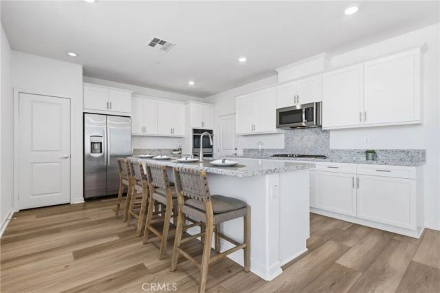 30266 Arroyo Springs Street, Murrieta, CA 92563