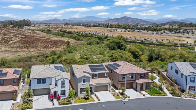 30266 Arroyo Springs Street, Murrieta, CA 92563