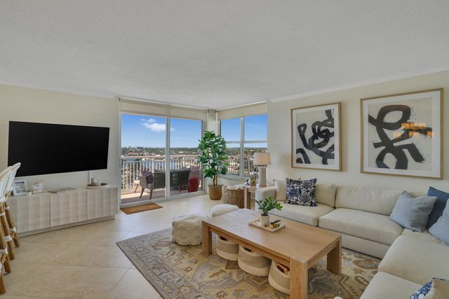 1051 Hillsboro Mile 902e, Hillsboro Beach, FL 33062