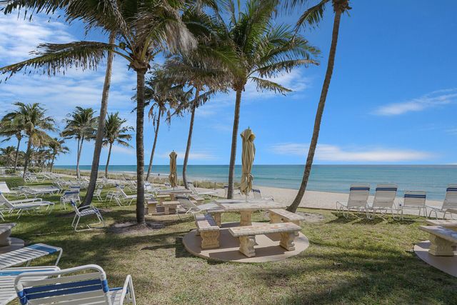 1051 Hillsboro Mile 902e, Hillsboro Beach, FL 33062