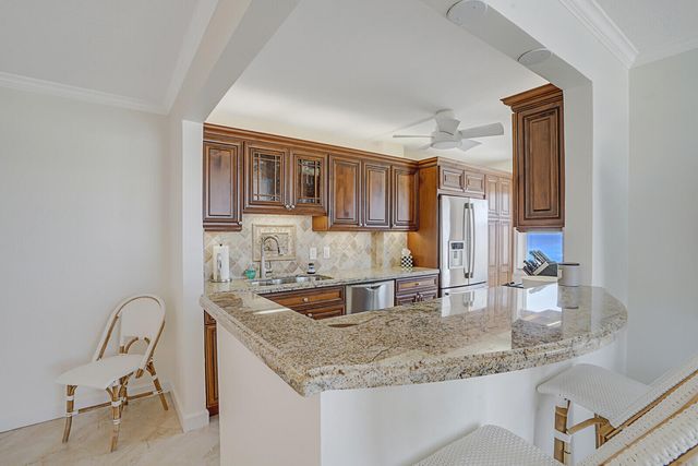 1051 Hillsboro Mile 902e, Hillsboro Beach, FL 33062