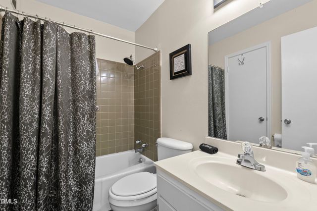 807 W Trinity Avenue Apt 153, Durham, NC 27701