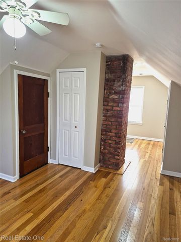 1069 Mulberry Street, Wyandotte, MI 48192