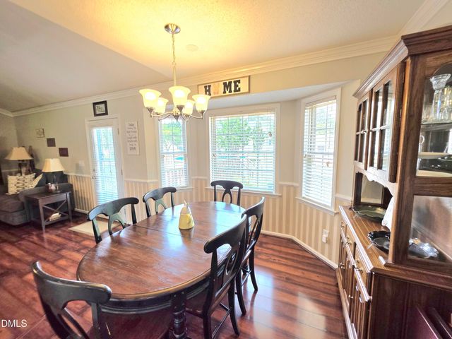 19 Atlantic Avenue, Benson, NC 27504