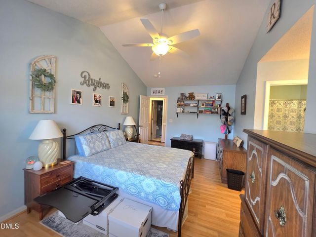 19 Atlantic Avenue, Benson, NC 27504