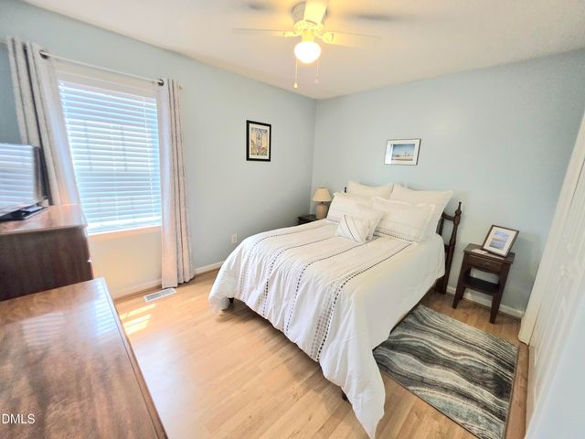 19 Atlantic Avenue, Benson, NC 27504