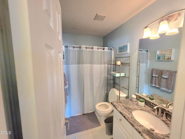19 Atlantic Avenue, Benson, NC 27504