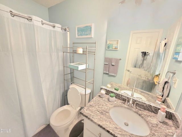 19 Atlantic Avenue, Benson, NC 27504