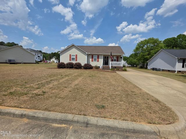 19 Atlantic Avenue, Benson, NC 27504