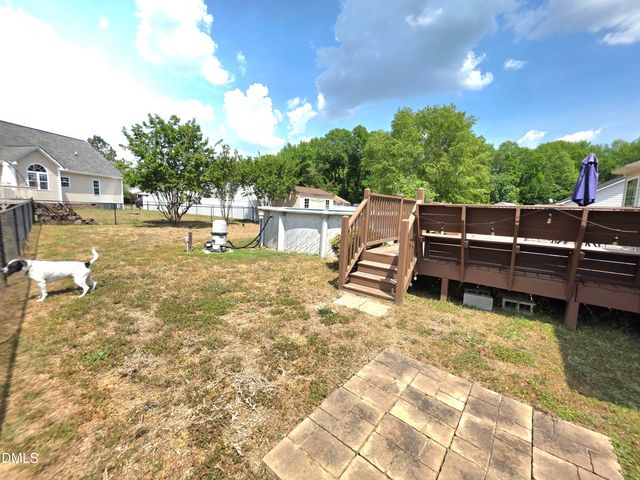 19 Atlantic Avenue, Benson, NC 27504