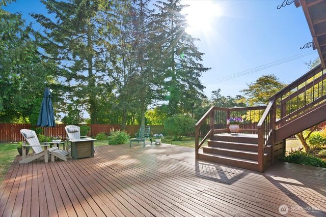 1018 154th Place SW, Lynnwood, WA 98037