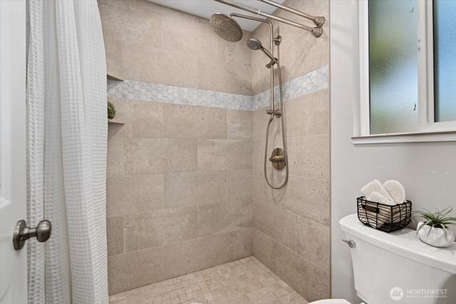 1018 154th Place SW, Lynnwood, WA 98037