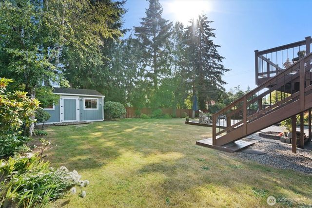 1018 154th Place SW, Lynnwood, WA 98037