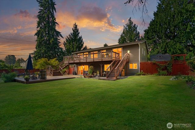 1018 154th Place SW, Lynnwood, WA 98037