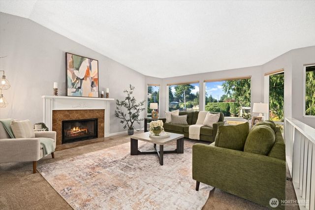 1018 154th Place SW, Lynnwood, WA 98037