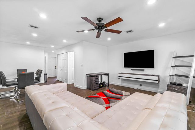 3703 Inlet Circle, Greenacres, FL 33463