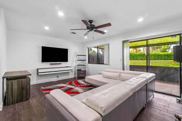 3703 Inlet Circle, Greenacres, FL 33463