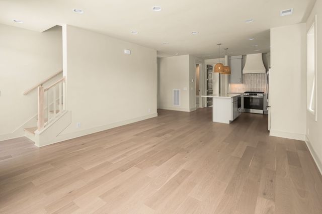 313 Edith Cir, Nashville, TN 37208