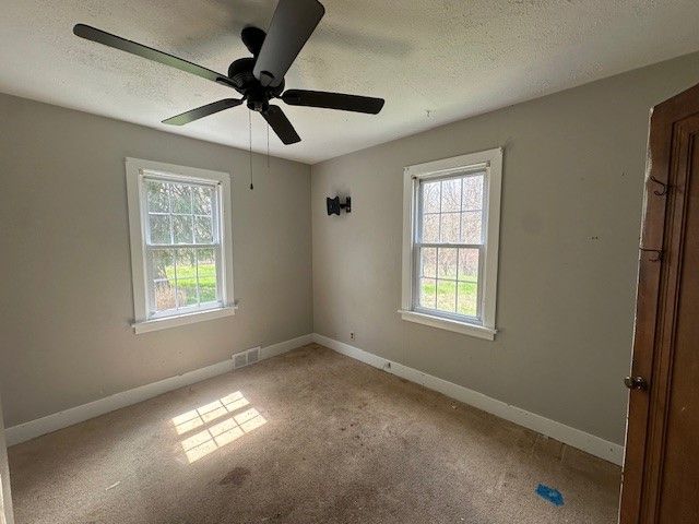 360 Dappenbrook Rd, Brighton Twp, PA 15009
