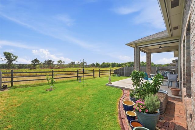 625 Prairie Drive, Guthrie, OK 73044