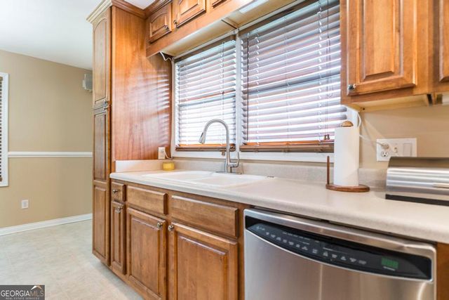 1720 Winston Drive, Macon, GA 31206