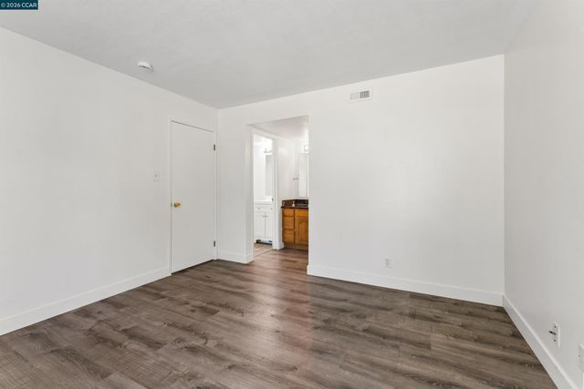 355 Parkview Ter 7, Vallejo, CA 94589