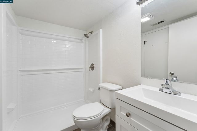 355 Parkview Ter 7, Vallejo, CA 94589