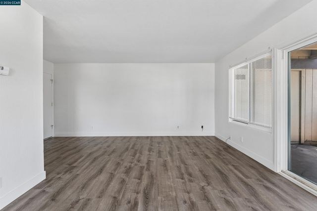 355 Parkview Ter 7, Vallejo, CA 94589