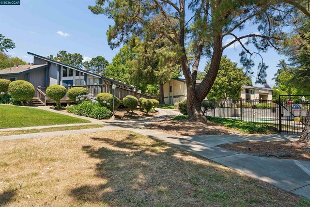 355 Parkview Ter 7, Vallejo, CA 94589