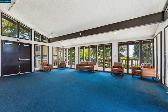 355 Parkview Ter 7, Vallejo, CA 94589