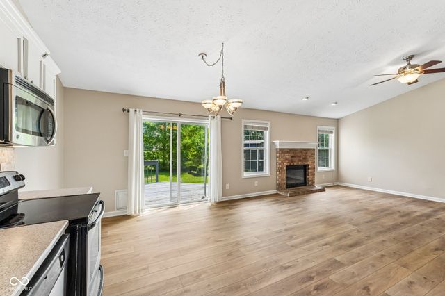 19576 Jena Drive, Noblesville, IN 46062