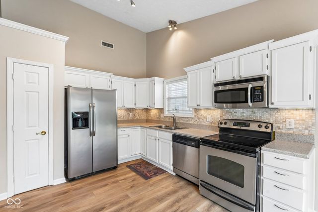 19576 Jena Drive, Noblesville, IN 46062