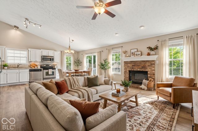 19576 Jena Drive, Noblesville, IN 46062