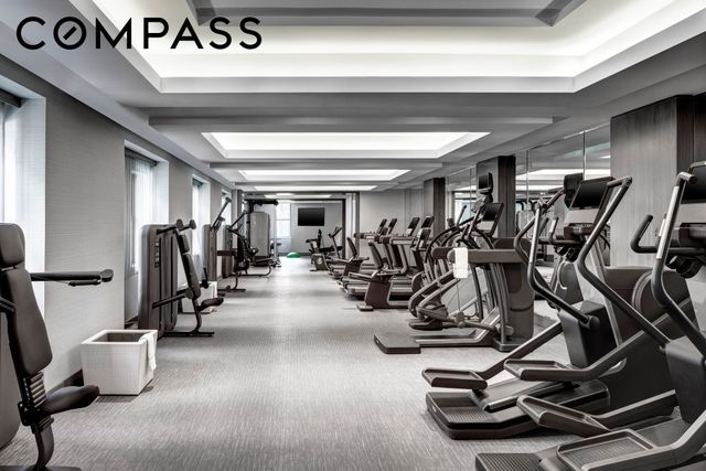2 E 55th Street 835W9, New York City, NY 10022