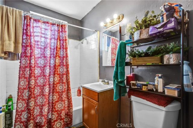 9620 Felton, Inglewood, CA 90301