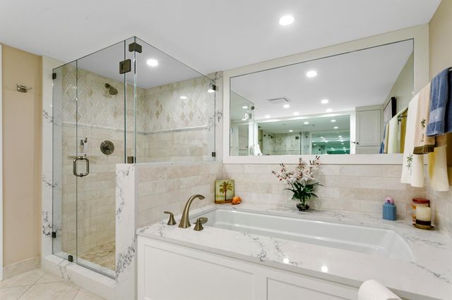 5070 N Ocean Drive 10c, Singer Island, FL 33404