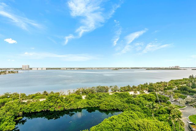 5070 N Ocean Drive 10c, Singer Island, FL 33404