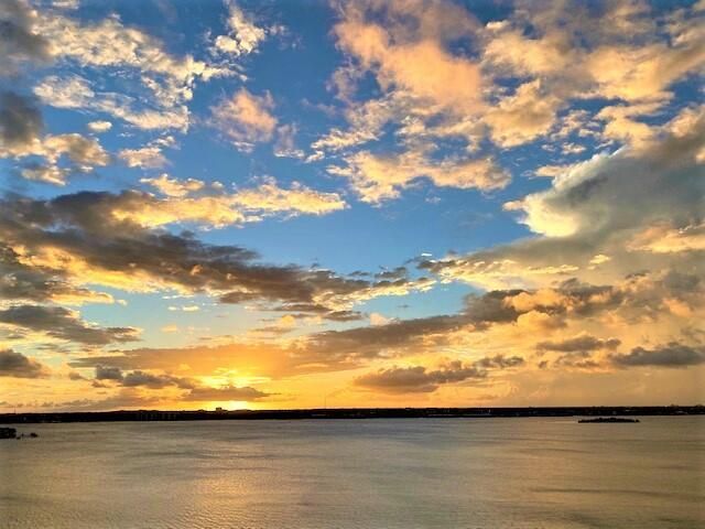 5070 N Ocean Drive 10c, Singer Island, FL 33404