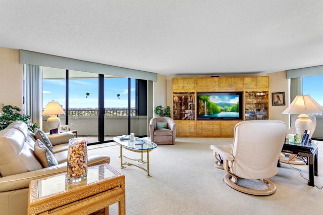 5070 N Ocean Drive 10c, Singer Island, FL 33404