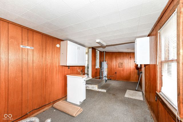 2232 S H Street, Elwood, IN 46036