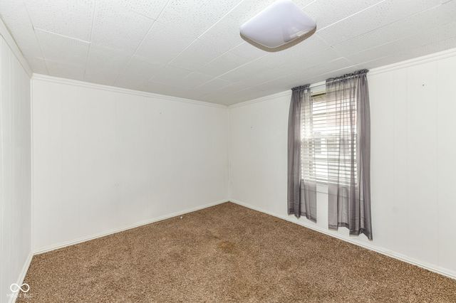 2232 S H Street, Elwood, IN 46036