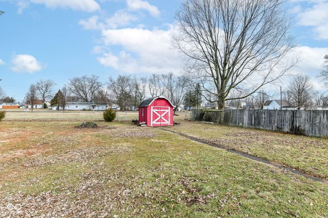 2232 S H Street, Elwood, IN 46036