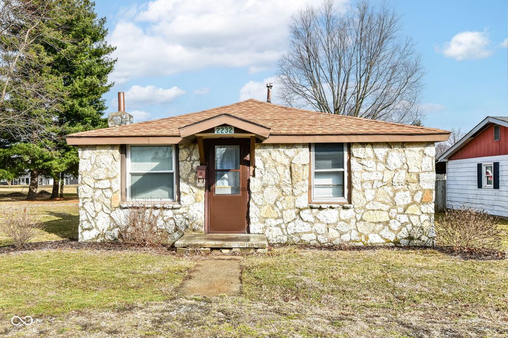 2232 S H Street, Elwood, IN 46036