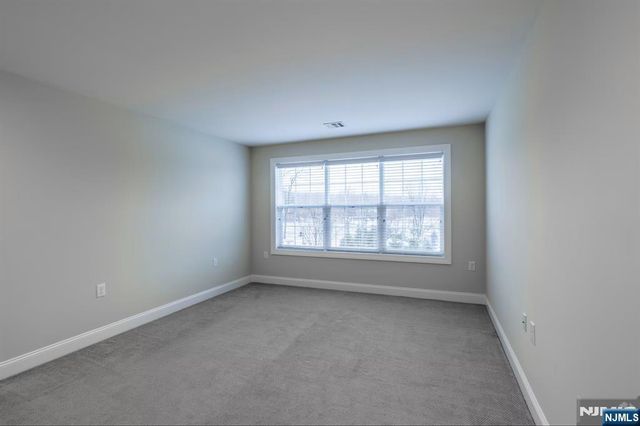 2-48 Grove Avenue 12, Cedar Grove, NJ 07009